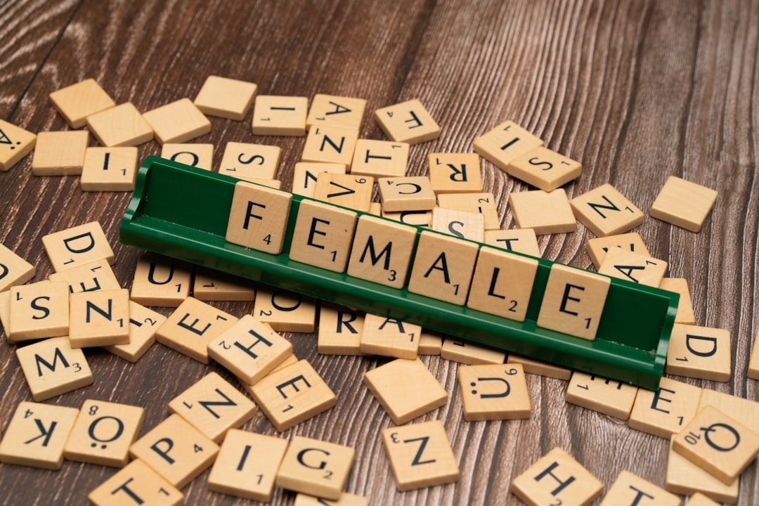 التوازن الهرموني في الدورة الشهرية للمرأة وتأثيره على الصحة